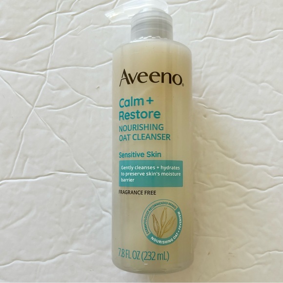 Aveeno Calm + Restore Nourishing Oat Cleanser for Sensitive Skin - 7.8oz - Picture 1 of 8